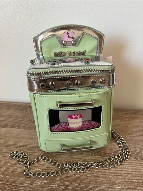 Betsey Johnson Handbags - Bake It Like Betsey Johnson Mint Green Oven Novelty Crossbody Bag